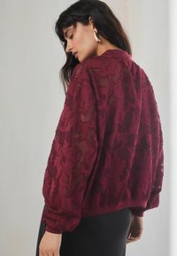 Next Bomber bunda - berry red