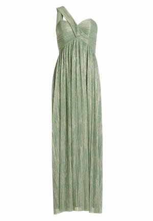 Vestido maxi plisado metálico verde claro con tira cruzada en un hombro y busto ajustado.