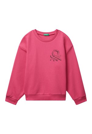 - Bluza