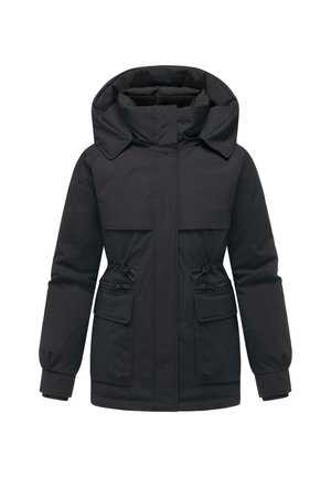 Veste isolée noire avec un col haut, une grande capuche, deux poches avant et des cordons de serrage à la taille et au bas. Matériau imperméable.