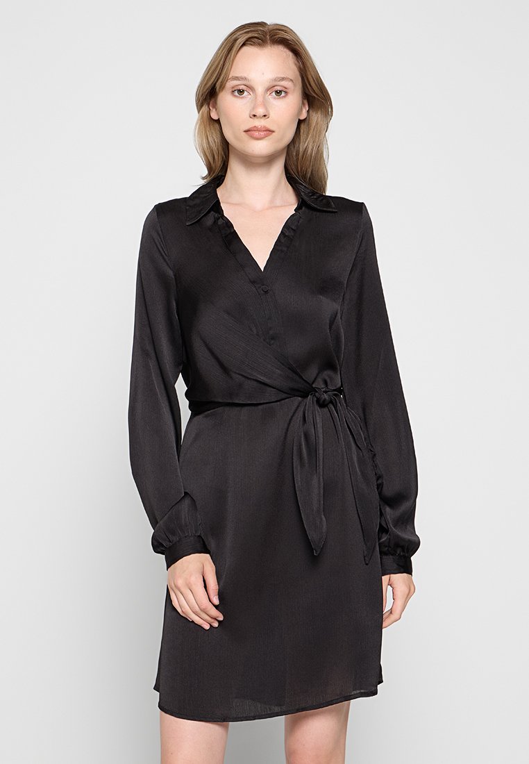 Vero Moda Tall Jurk zwart