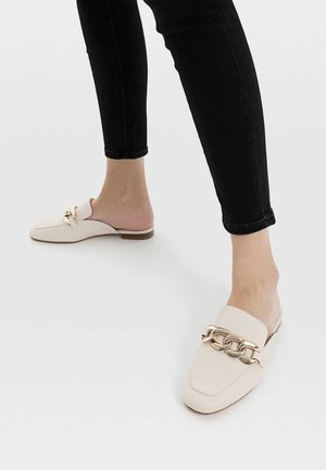 Mules - off-white