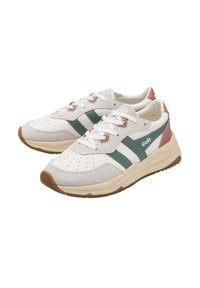 Sneakers bianchi con dettagli verdi e rosa, materiali in camoscio e rete, punta rotonda, parte superiore perforata e suola in gomma. Logo Gola sul lato.