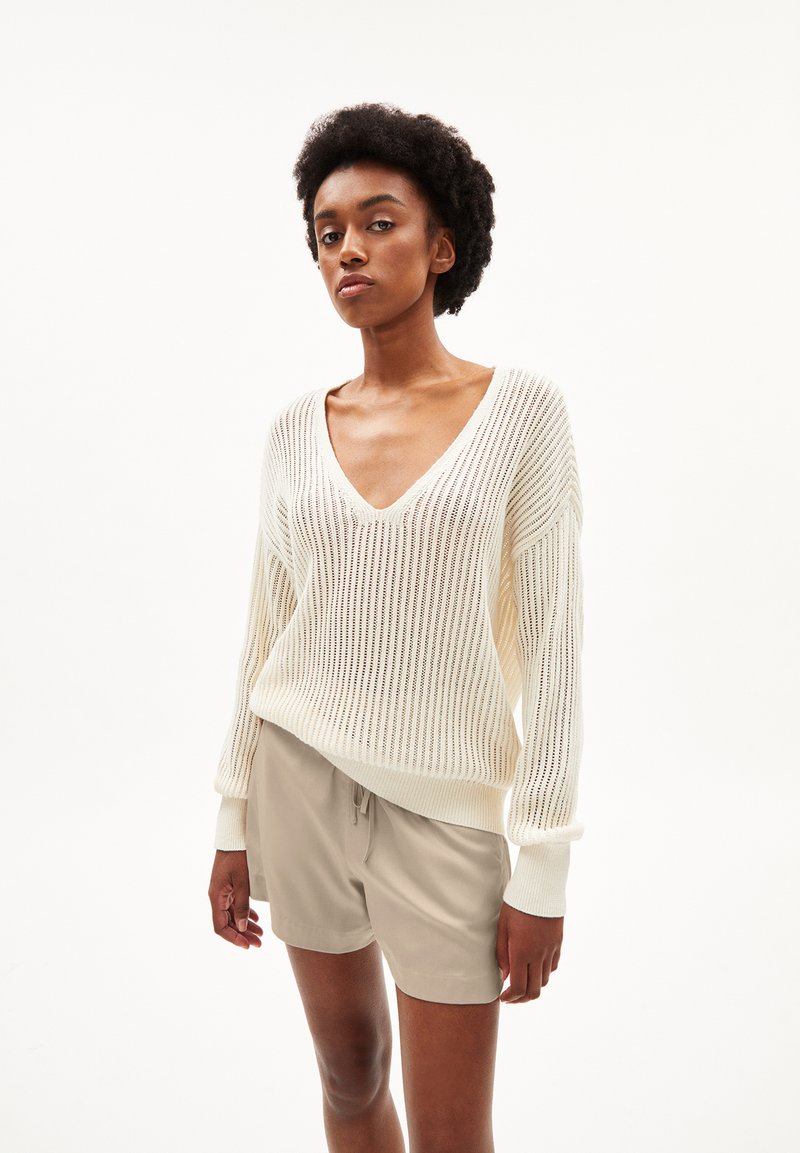 Angelo Ranaa ARMEDANGELS RANAA - Pullover - off white/écru - ZALANDO.FR