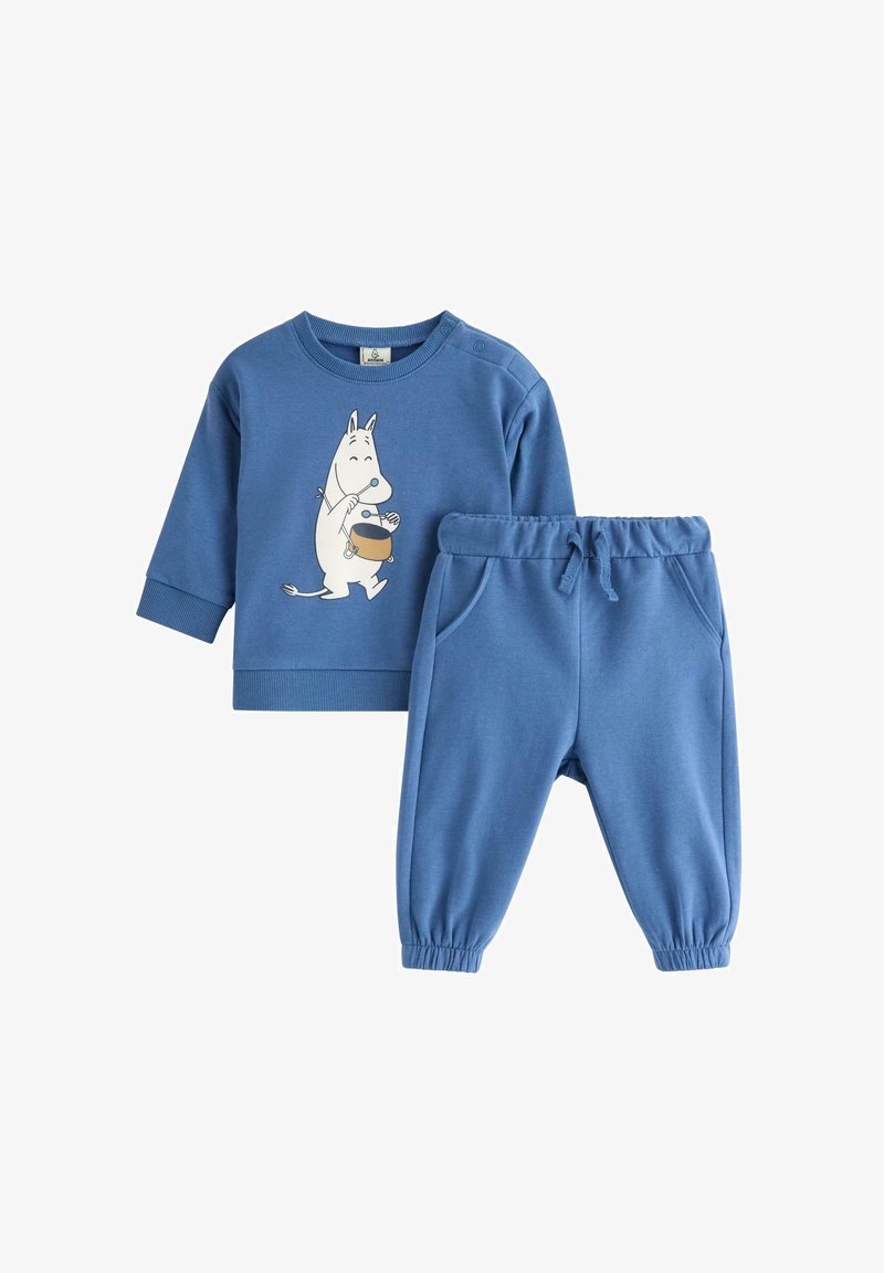 Blue cotton sweatsuit featuring a long-sleeve top with a character graphic and elastic waist pants with ribbed cuffs and side pockets.