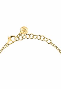 Braccialetto in oro con finitura lucida, dotato di chiusura a moschettone e un ciondolo rotondo con design a foglia. I collegamenti sono circolari e connessi.