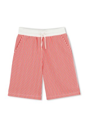 Shorts rayés rouges et blancs avec une taille élastique et un cordon de serrage. Comprend des poches latérales. Fabriqué en tissu léger.