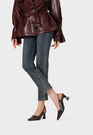 Queen Helena, ZM12016 - Tacones - marrone