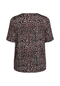 Tričko s krátkým rukávem s leopardím vzorem v odstínech hnědé na černém pozadí, s volným střihem a kulatým výstřihem.