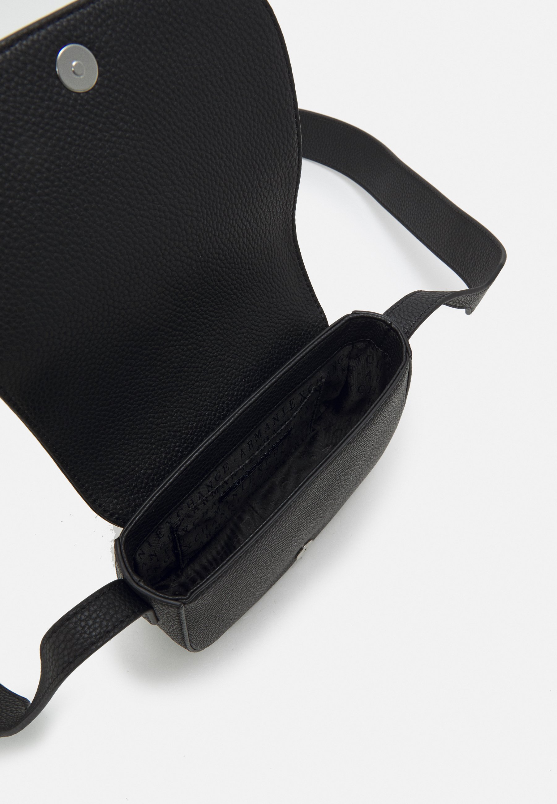 chanel black denim bolsa