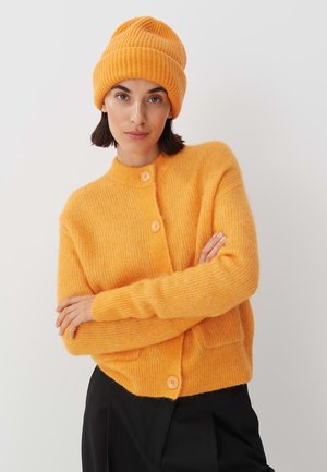 Beanie - crush orange