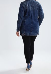 Zizzi Džínová bunda - dark blue