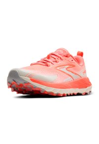 Scarpe da trail running in un vivace corallo con tomaia texturizzata, puntale rinforzato e suola aderente con accenti rossi.