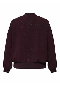 Bordo dukserica sa teksturiranim uzorkom i suptilnim sjajem, elastičnom donjom rubom i manžetama, te visokim izrezom.