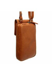 The Chesterfield Brand Bandolera - cognac