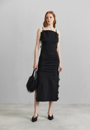 Vaillant BARE BACK DRESS WITH LACE DETAIL - Cocktail φόρεμα / Φόρεμα για πάρτι - black sheath