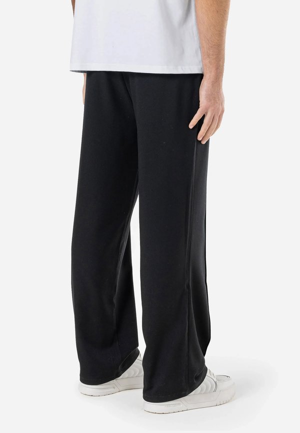 MADOR WIDE PANTS - Trousers4