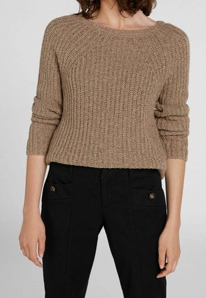 Sweter