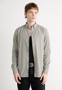 Tommy Hilfiger - MICRO GINGHAM SHIRT - Shirt - green/optic white Thumbnail Image 1