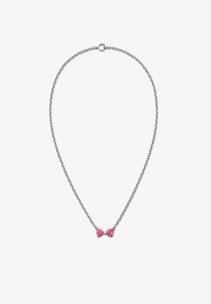 Collana in argento con un design a fiocco e due gemme rosa al centro. Texture liscia con uno stile delicato e minimalista.