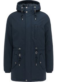 Námořnická modrá parka vyrobená z voděodolného materiálu. Obsahuje kapuci, stahovací šňůrky, dvě přední kapsy a kovové detaily.