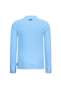 Maglietta a maniche lunghe blu chiaro con texture a coste, collo rotondo e orlo grezzo. Presenta un'etichetta sul retro con il marchio "RETOUR".