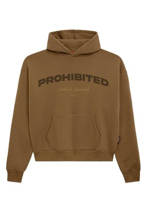 Barna kapucnis pulóver, elülső zsebben, bordázott mandzsettával, és nagy „TILTVA” felirattal sötét nyomtatással a mellkason. Puha, texturált anyagból készült.