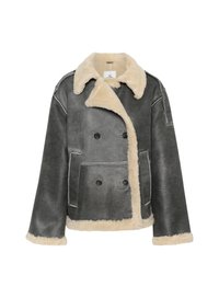 Grijze scheerwol jacket met een dubbelzijdig ontwerp, crèmekleurige bontkraag en mouwen, twee voorzakken en opvallende stikdetails.