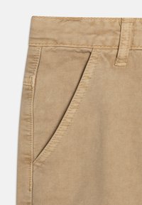 Hust & Claire TITAN TROUSERS - Chinos - sands