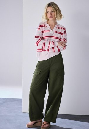 Next, REGULAR FIT - STITCH LONG SLEEVE POLO JUMPER - Svetrík - pink red stripe