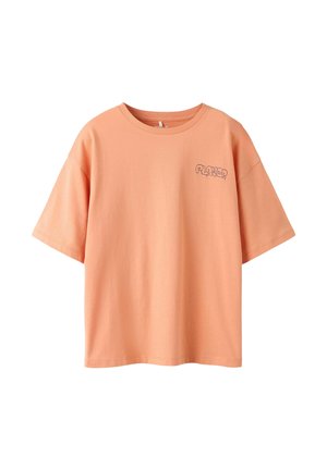 Short-sleeve, coral cotton t-shirt with a round neckline and a small embroidered "FLWER" logo on the left chest. Smooth texture.