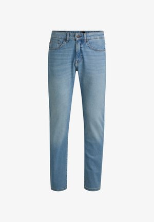 Jean en denim bleu clair avec une coupe droite, un design à cinq poches, des passants de ceinture et un léger dégradé sur le tissu.