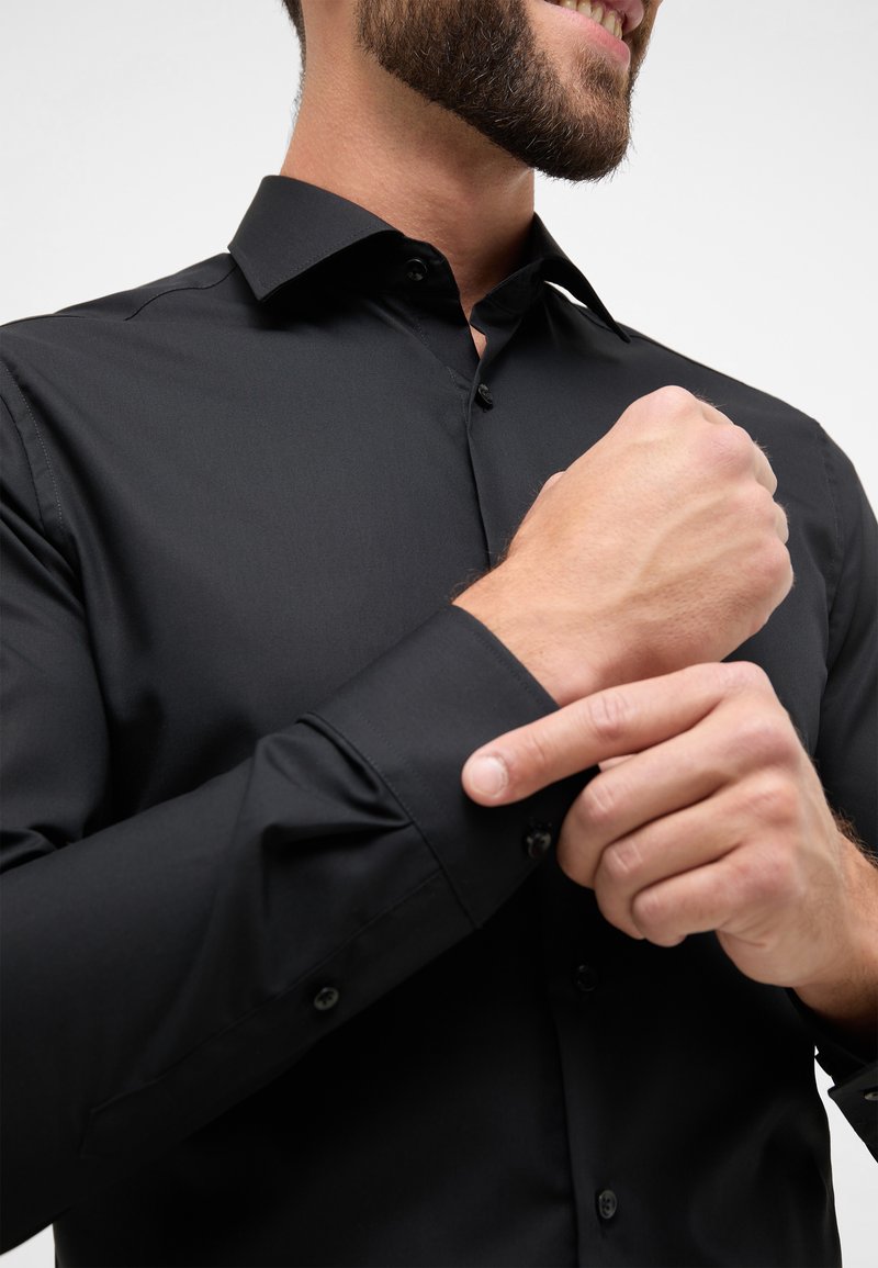 Acquista online Camicie Extra Slim Fit da uomo