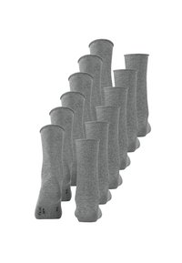 Calcetines de algodón grises, material de punto elástico, diseño hasta el tobillo, disposición apilada que muestra múltiples pares, con puños acanalados y textura suave.