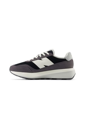Sneakers - dark grey