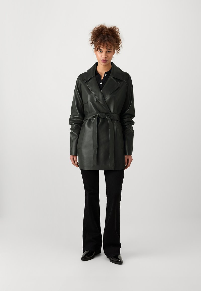 ONLY Tall ONLSOFIA SHORT TRENCH - Trenchcoat - black