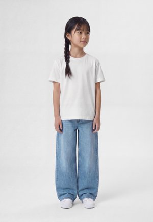 TWO SOON, JEANS WIDE FIT LW - Jean coupe décontractée - medium blue denim
