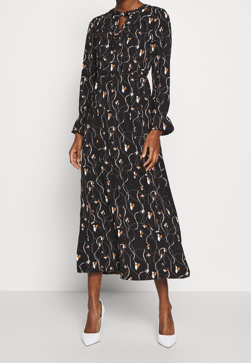 Vero Moda Tall Robe de jour - black