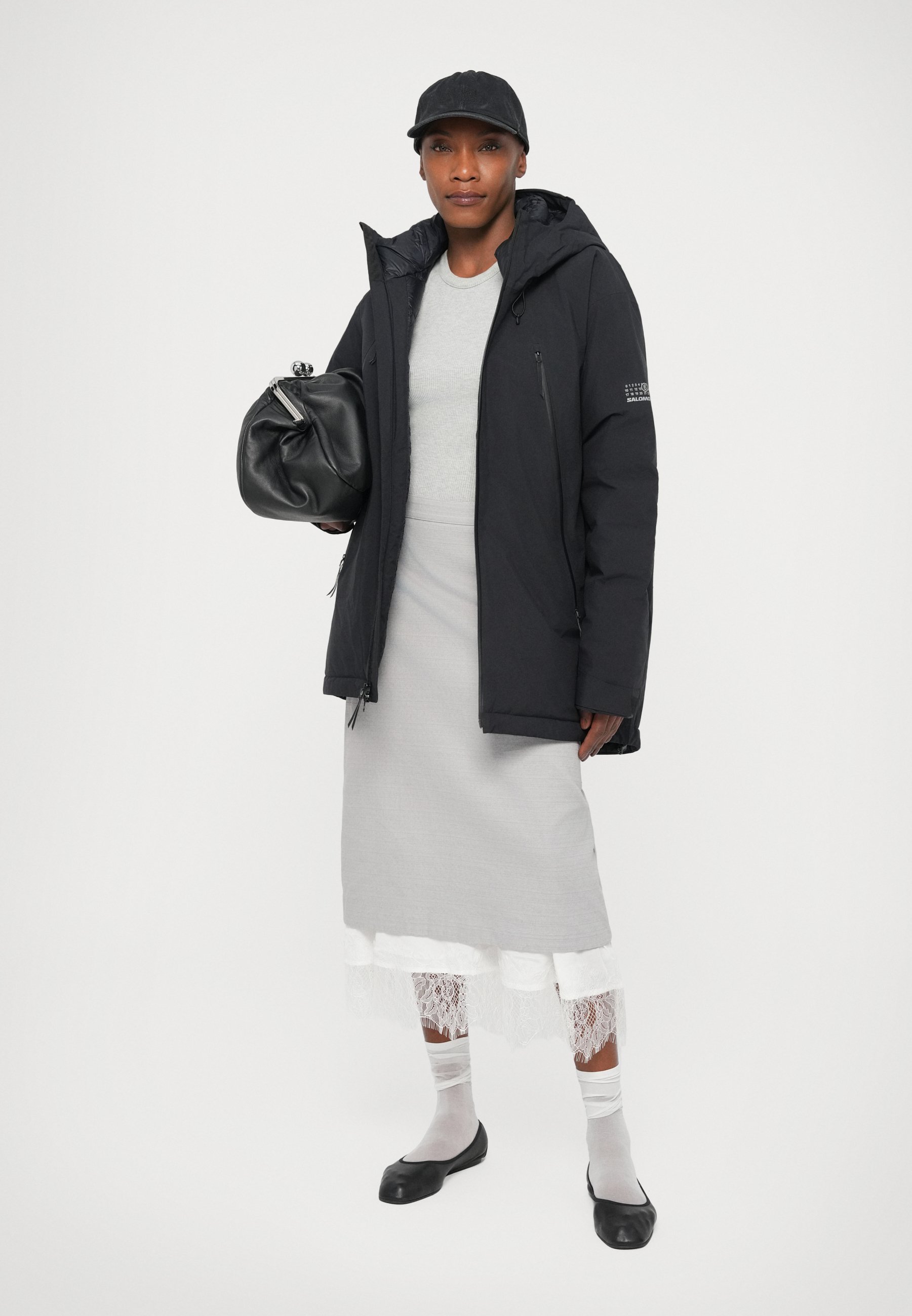 ジャケット・アウター Maison margiela 20AW HOODED COAT MM6 Maison Margiela MM6 X SALOMON - Down coat - black - Zalando