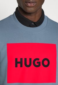 HUGO DURAGOL - Camisola - bright blue