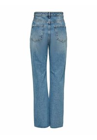 Lichtblauwe denim jeans met een relaxte pasvorm, elastische tailleband en twee achterzakken. Versleten textuur en recht model.