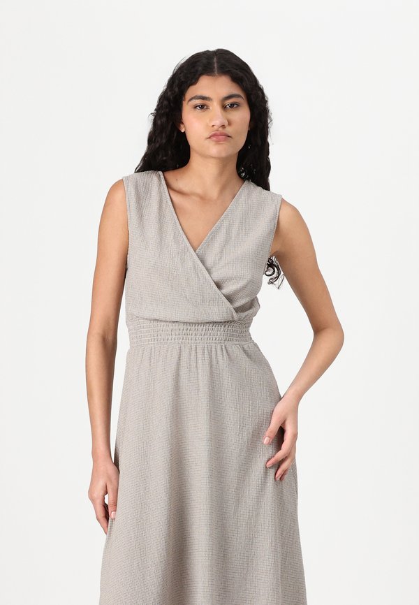 ONLAGNES WRAP DRESS - Jersey dress - feather gray3