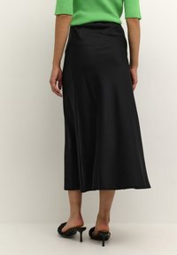 Kaffe KASASMINA - A-silueta svārki - black deep