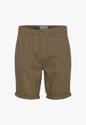 Shorts en kaki fabriqués dans un tissu léger, avec un ourlet roulé, des passants de ceinture et une fermeture à bouton. Texture lisse avec un minimalisme dans les détails.