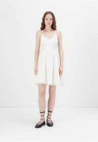 ONLY - ONLHELENA SHORT DRESS - Kasdienė suknelė - cloud dancer Miniatiūros vaizdas 1