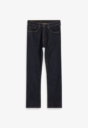 Jean droit en denim bleu foncé avec poches avant, passants de ceinture et coutures orange contrastées, posé à plat sur un fond blanc.