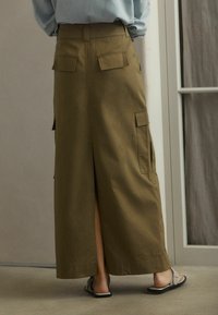 Next UTILITY REGULAR FIT - Maxinederdele - khaki green