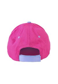 Cappellino da baseball rosa con una morbida texture in cotone, dotato di una fascia regolabile azzurra e occhielli cuciti per la ventilazione nella parte posteriore.