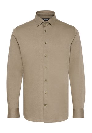 Beżowa koszula z guzikami, o teksturowanym splotcie, z klasycznym kołnierzykiem, długimi rękawami i złotymi guzikami wzdłuż zapięcia z przodu.