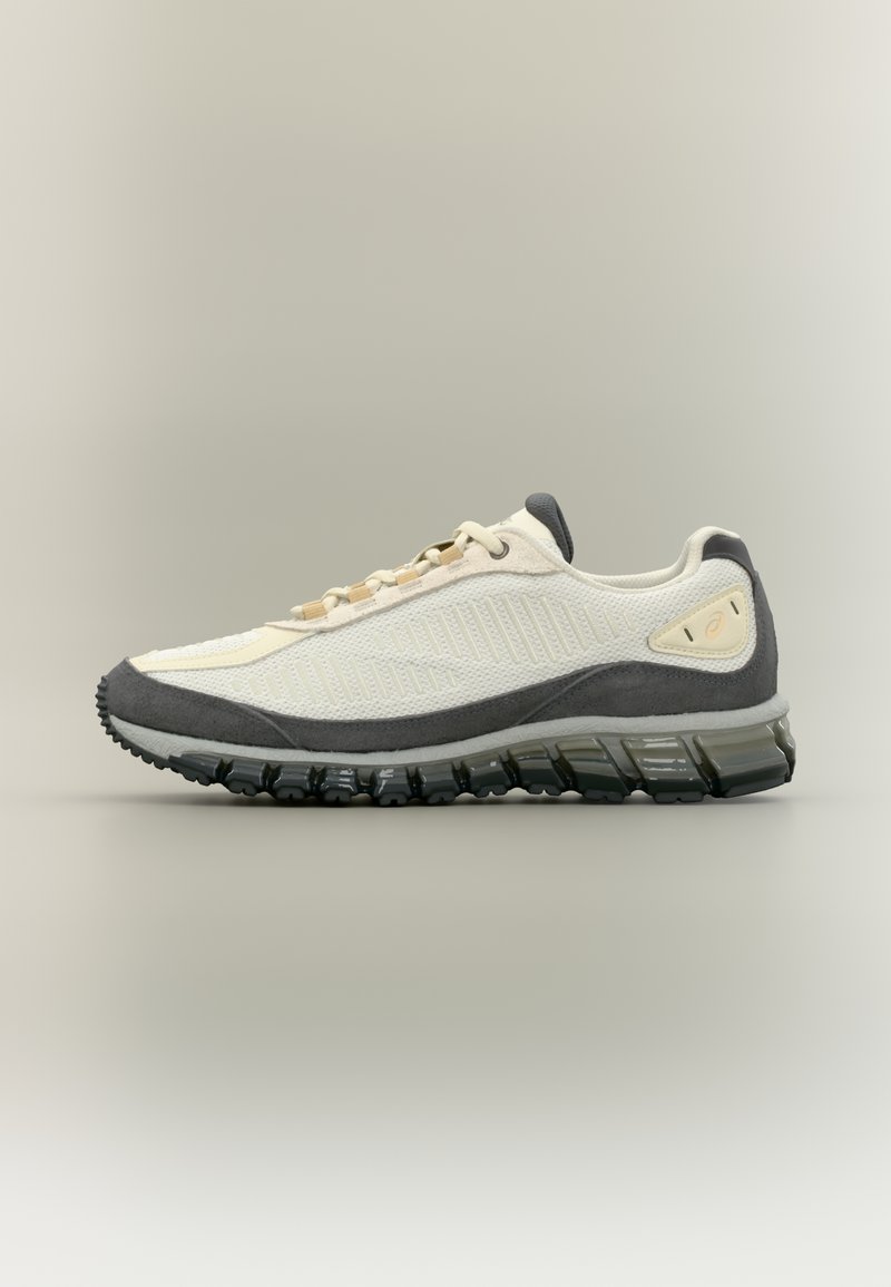 GEL QUANTUM 360 cream/obsidian grey/white